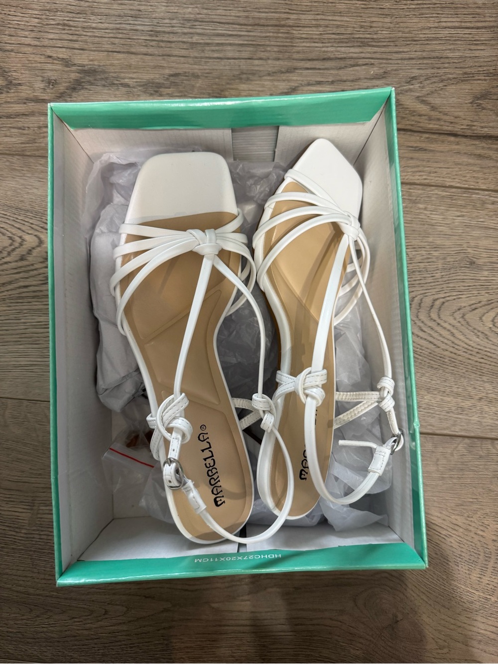 Nwb MARELLA White Strappy Knotted Square-Toe Sandals